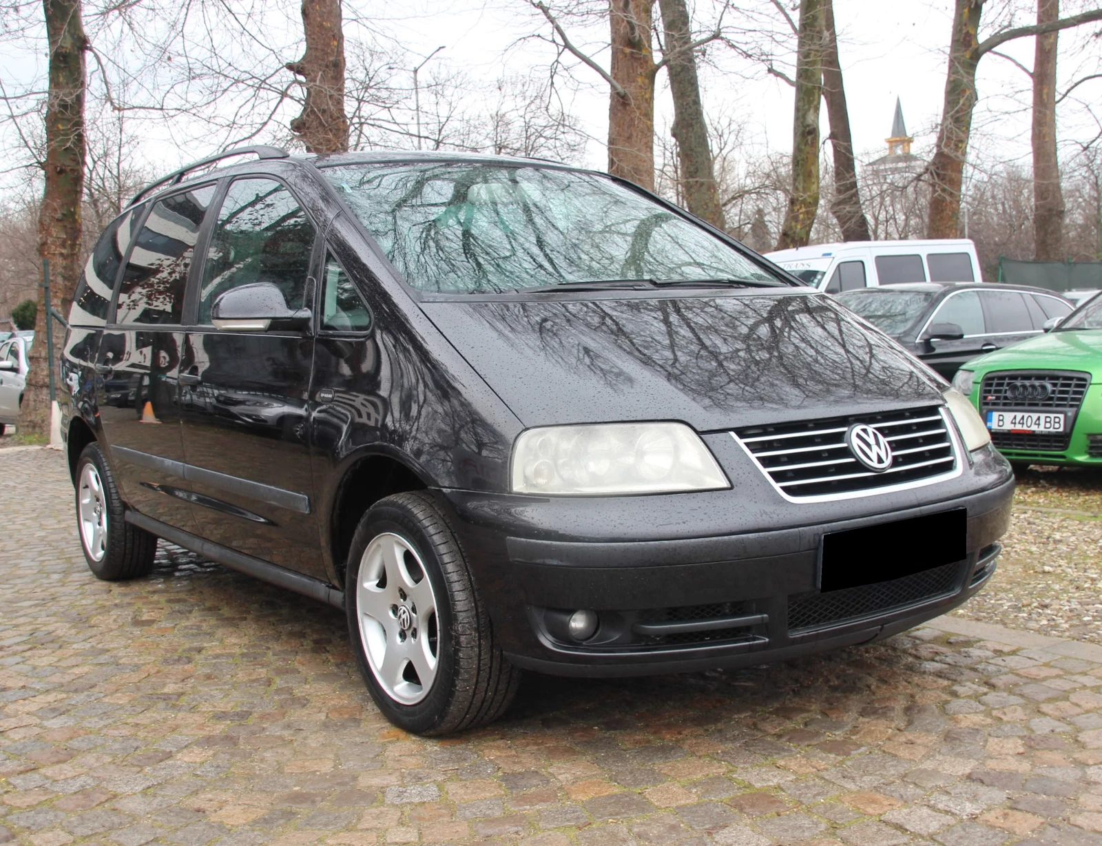 VW Sharan 1.9 TDI 131 кс. 6+ 1 МЕСТА НОВ ВНОС  , снимка 3 - Автомобили и джипове - 56040357