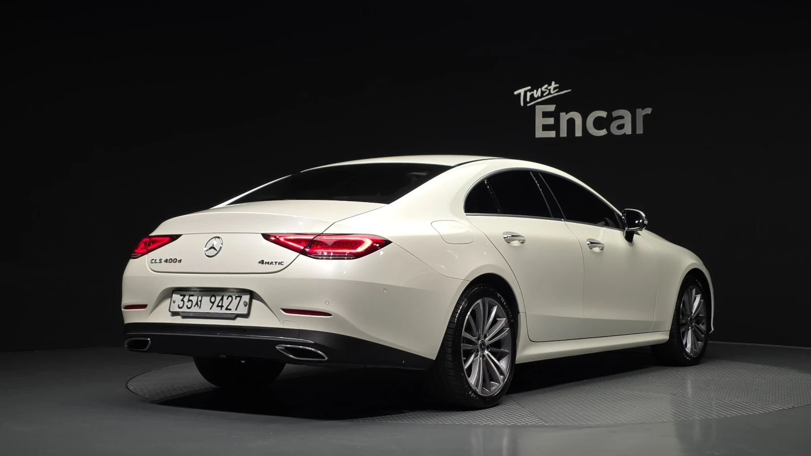 Mercedes-Benz CLS 400 2.9 4MATIC Biturbo, Обдух., снимка 2 - Автомобили и джипове - 56199531