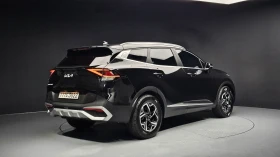 Kia Sportage 2.0 CRDI / АВТОМАТИК / СЕРВИЗНА ИСТОРИЯ !!!, снимка 2