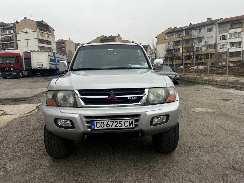 Mitsubishi Pajero, снимка 3 - Автомобили и джипове - 48353188