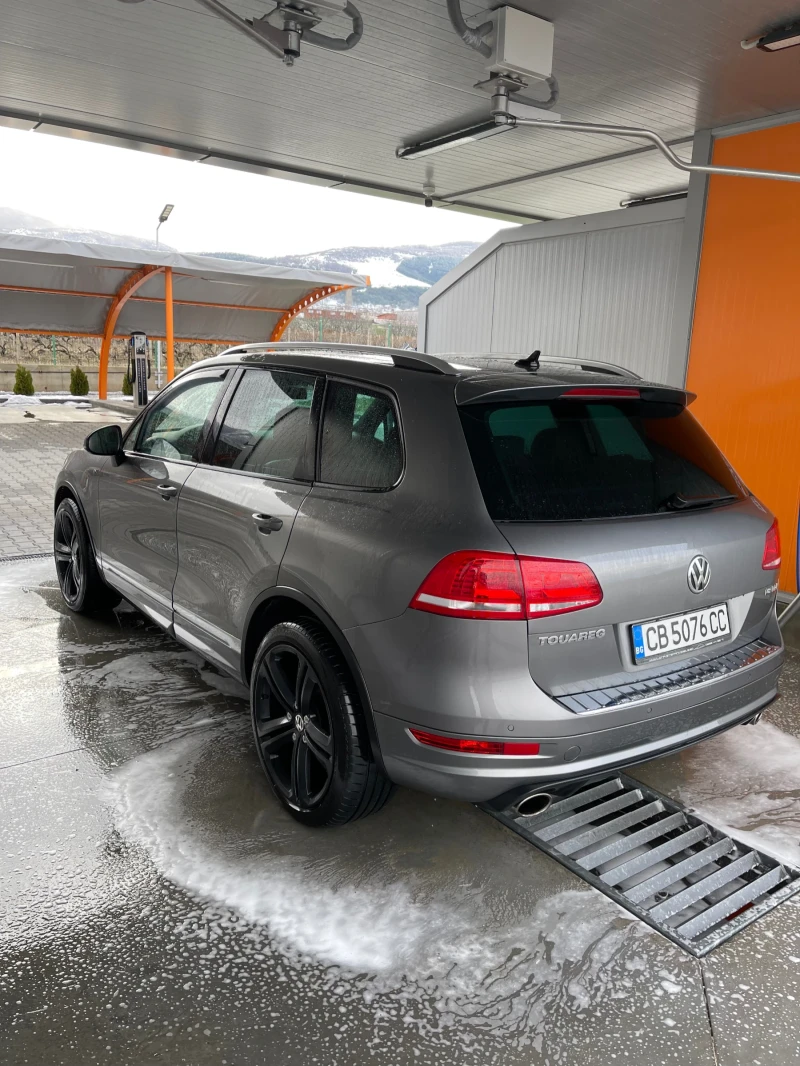 VW Touareg, снимка 3 - Автомобили и джипове - 49159246