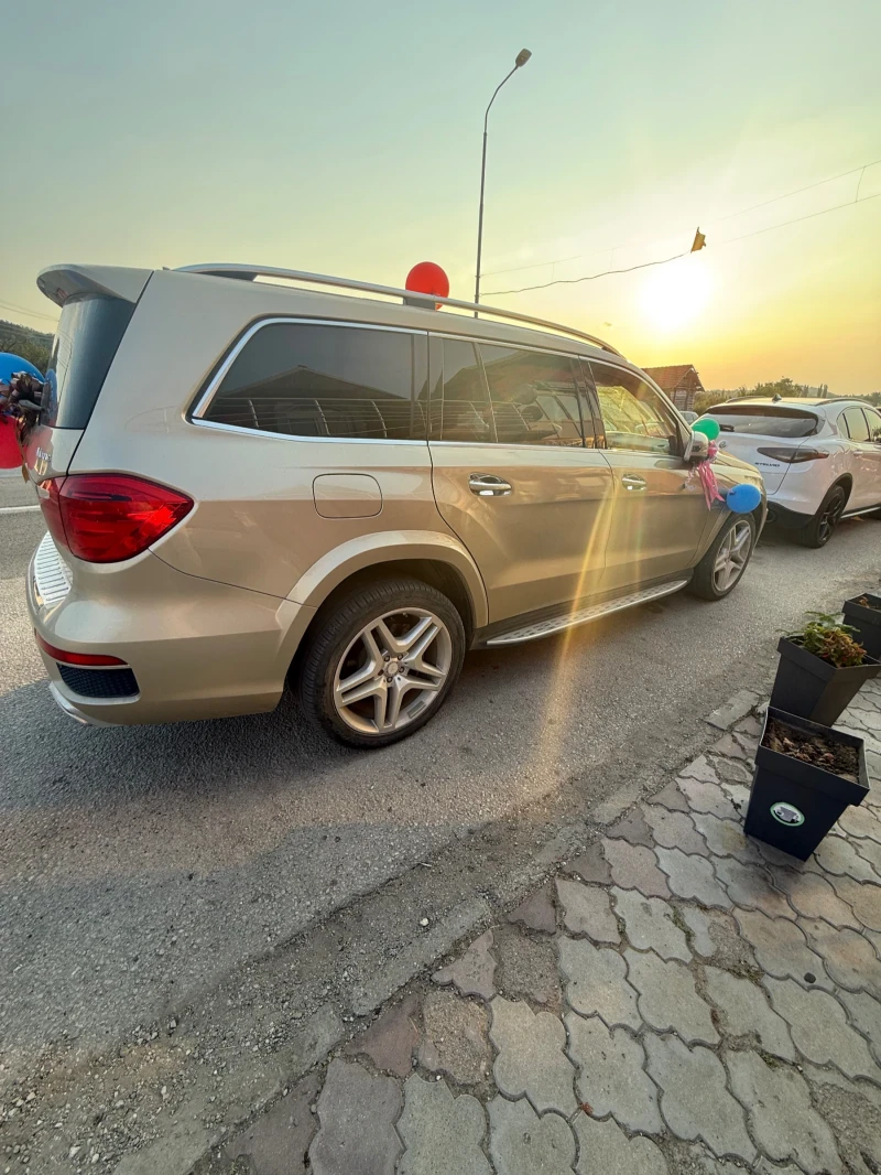 Mercedes-Benz GL 550 AMG, снимка 3 - Автомобили и джипове - 51795067