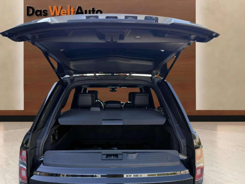 Land Rover Range rover Autobiography 4.4 V8 Meridian/Pano/360, снимка 4 - Автомобили и джипове - 52153576