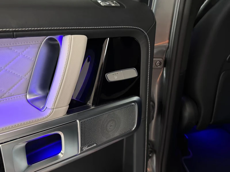 Mercedes-Benz G 63 AMG PERFORMANCE/585HP/EXCLUSIVE/MASSAGE/BURM/360/579g, снимка 15 - Автомобили и джипове - 52380326