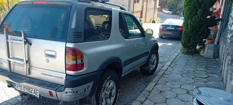 Opel Frontera 2.2, снимка 6 - Автомобили и джипове - 52892965