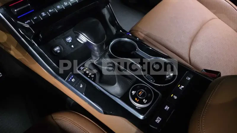 Kia Mohave ЦЕНА до БГ, снимка 9 - Автомобили и джипове - 55478777