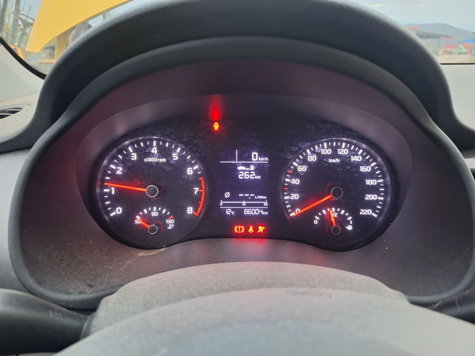 Kia Stonic 1.0T-GDI EURO6 | Mobile.bg — изображение 15