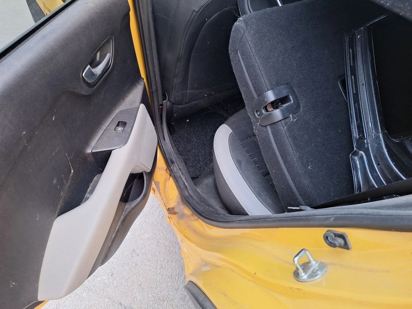 Kia Stonic 1.0T-GDI EURO6 | Mobile.bg — изображение 13