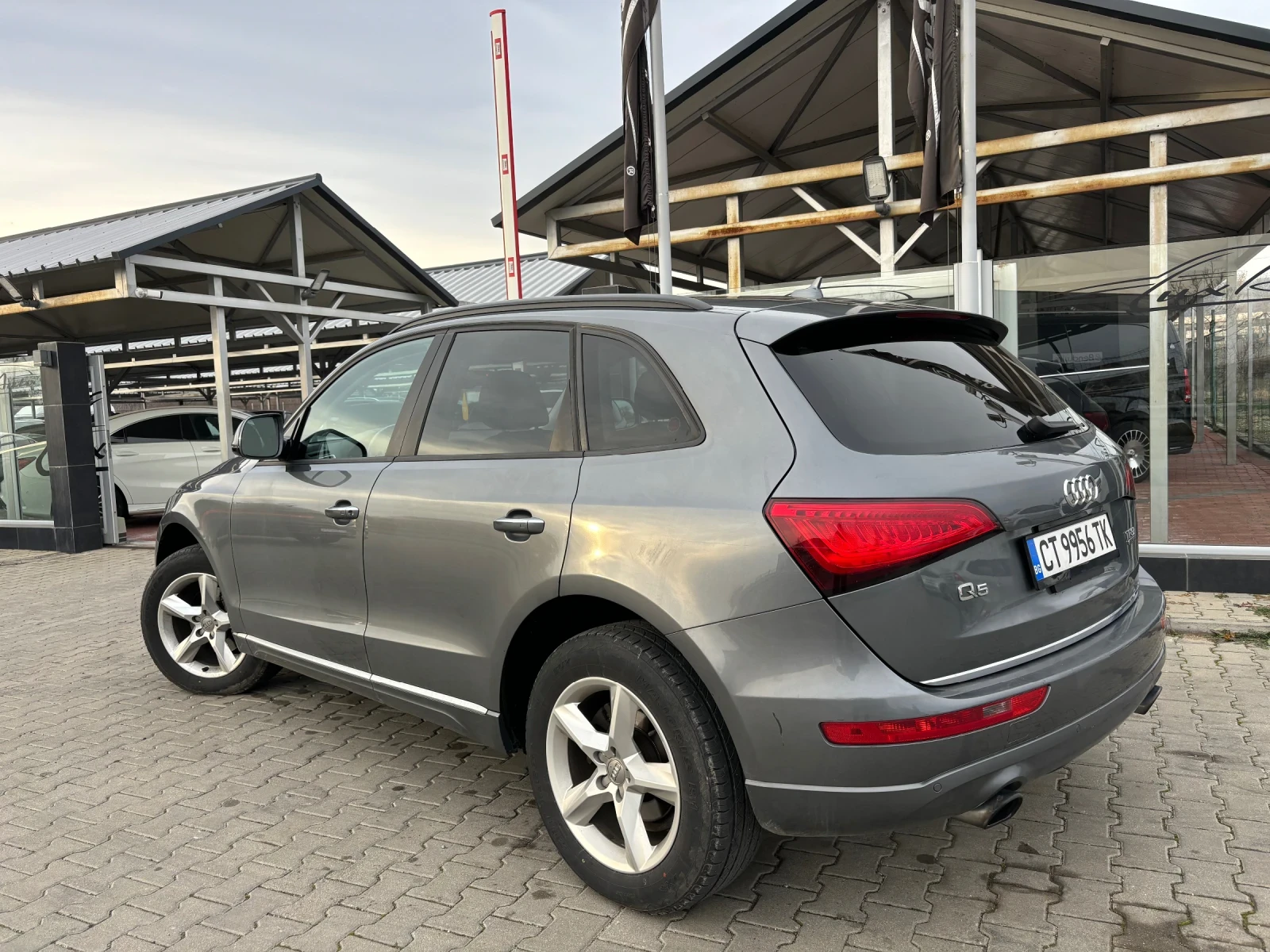 Audi Q5 2.0TFSI#8ZF#QUATTRO#PANORAMA#KEYLESS#2017г - изображение 4