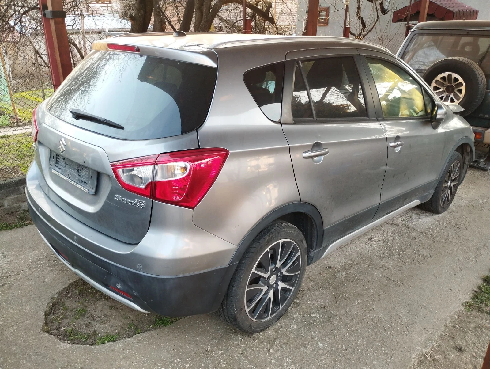 Suzuki SX4 S-Cross 1.6d - изображение 2