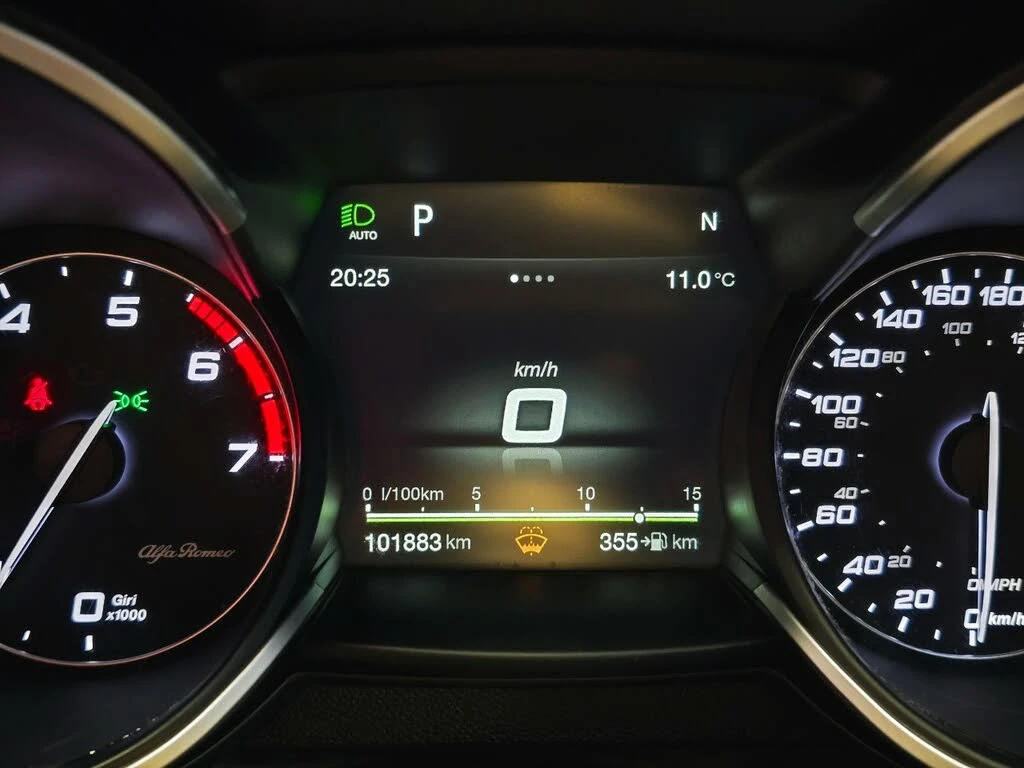 Alfa Romeo Stelvio DISTRONIC*  * * *  | Mobile.bg   14