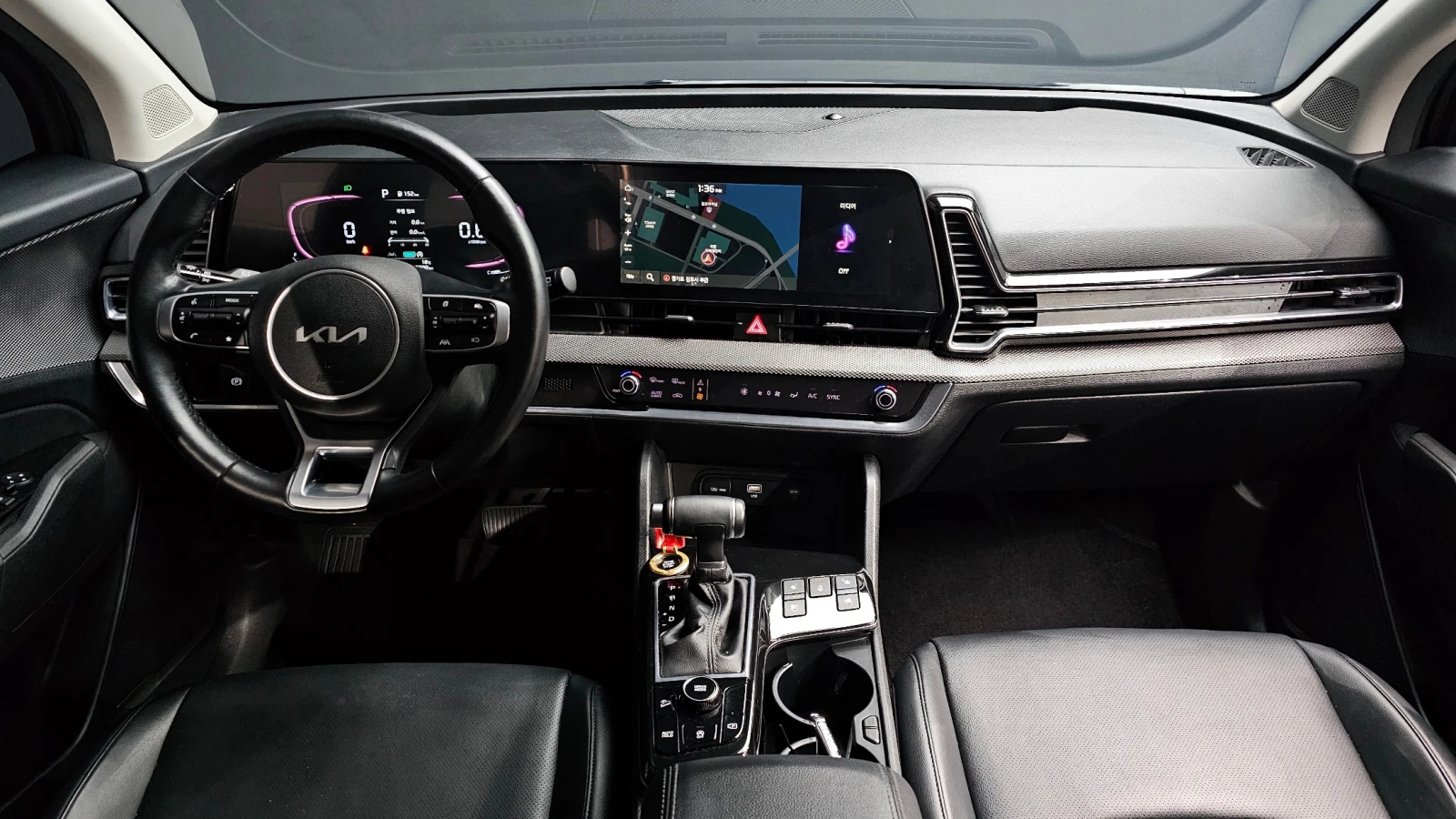 Kia Sportage 2.0 CRDI / АВТОМАТИК / СЕРВИЗНА ИСТОРИЯ !!! - изображение 6