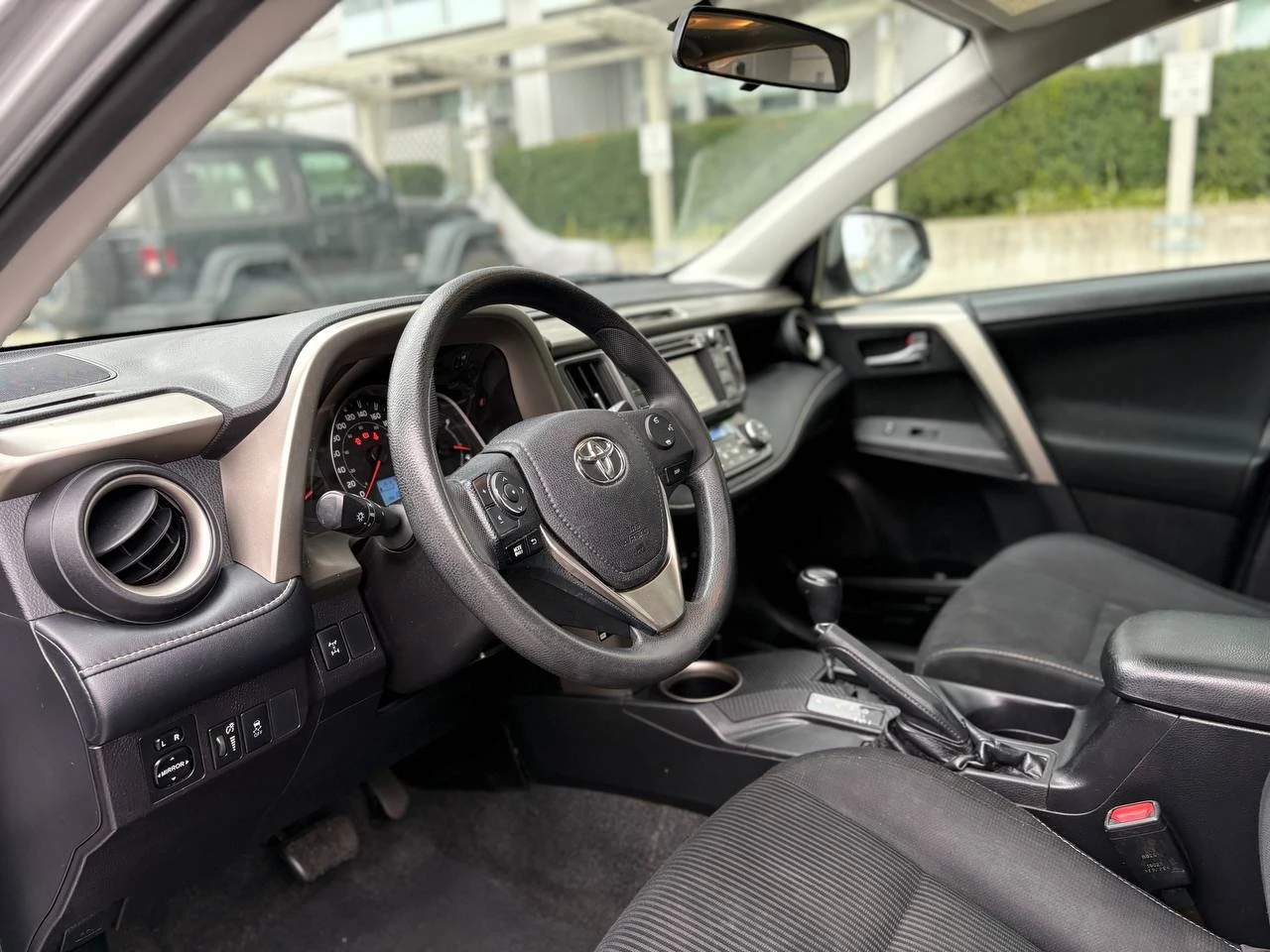 Toyota Rav4 XLE AWD* CARFAX* АВТО КРЕДИТ*  - изображение 10