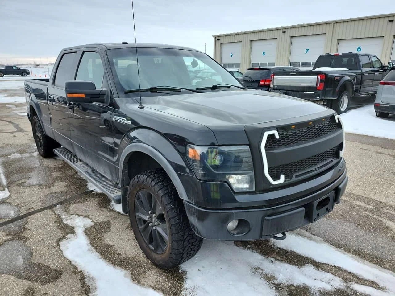 Ford F150 * FX4 CREW CAB STD BED * ПОДГРЕВ* KEYLESS*  - изображение 2