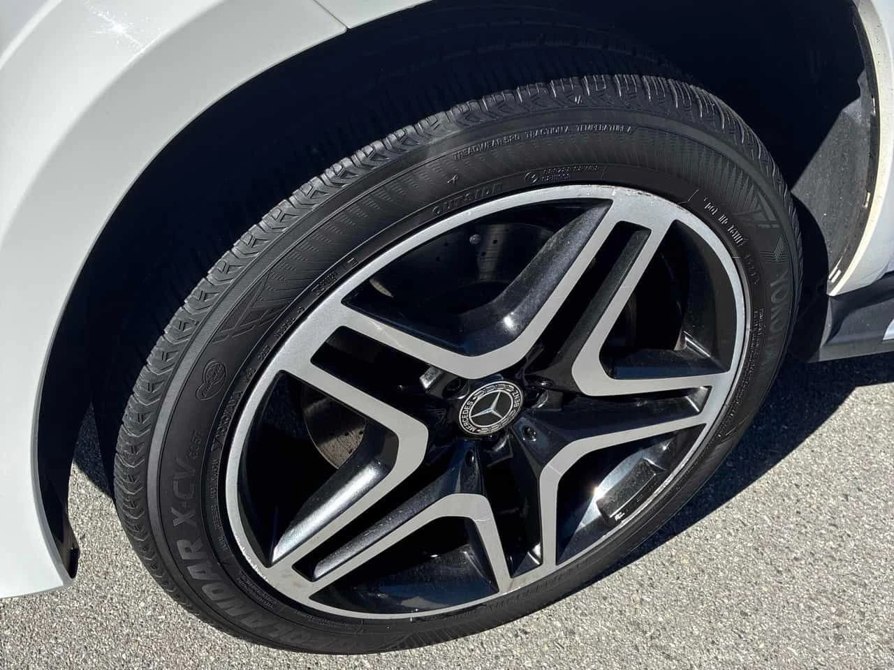 Mercedes-Benz GLS * 550 4MATIC SUV * CARFAX * ЦЕНА ДО БГ, снимка 7 - Автомобили и джипове - 53967971