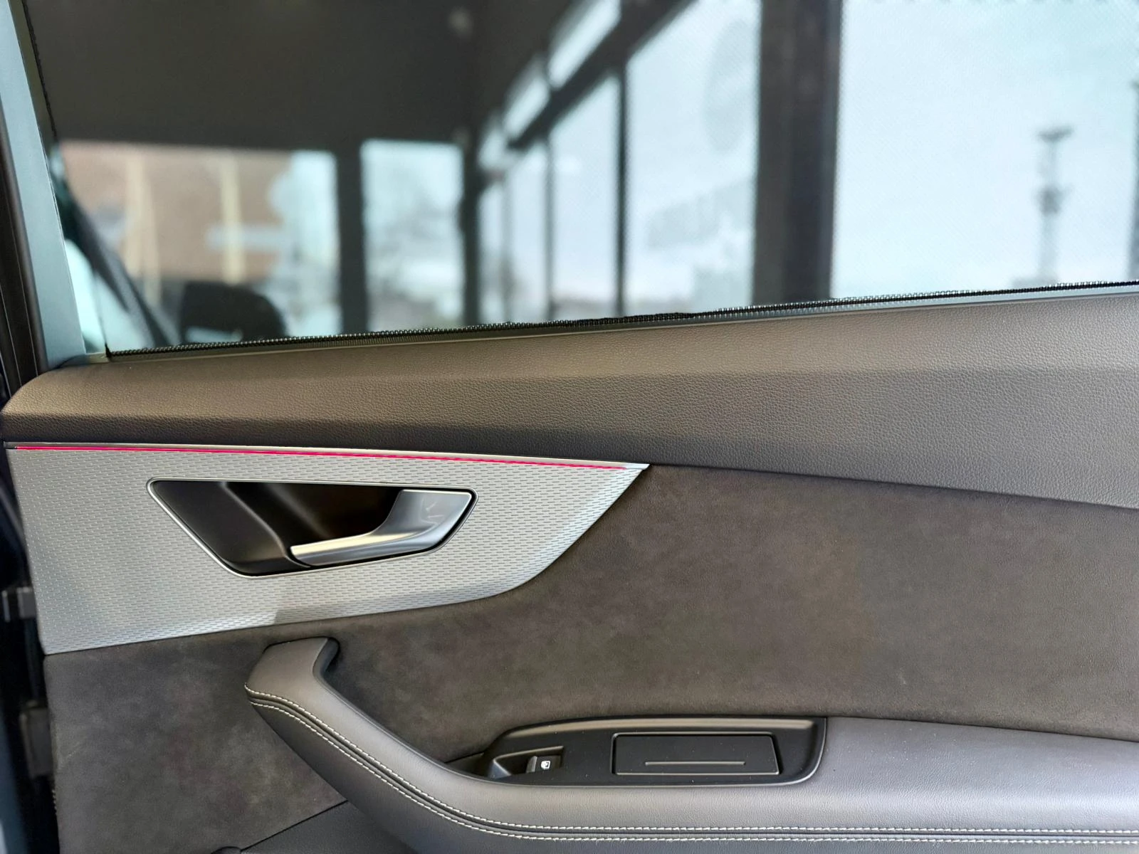 Audi Q7 60 TFSI - E* S-Line* B&O* Pano* Лизинг , снимка 15 - Автомобили и джипове - 54127104