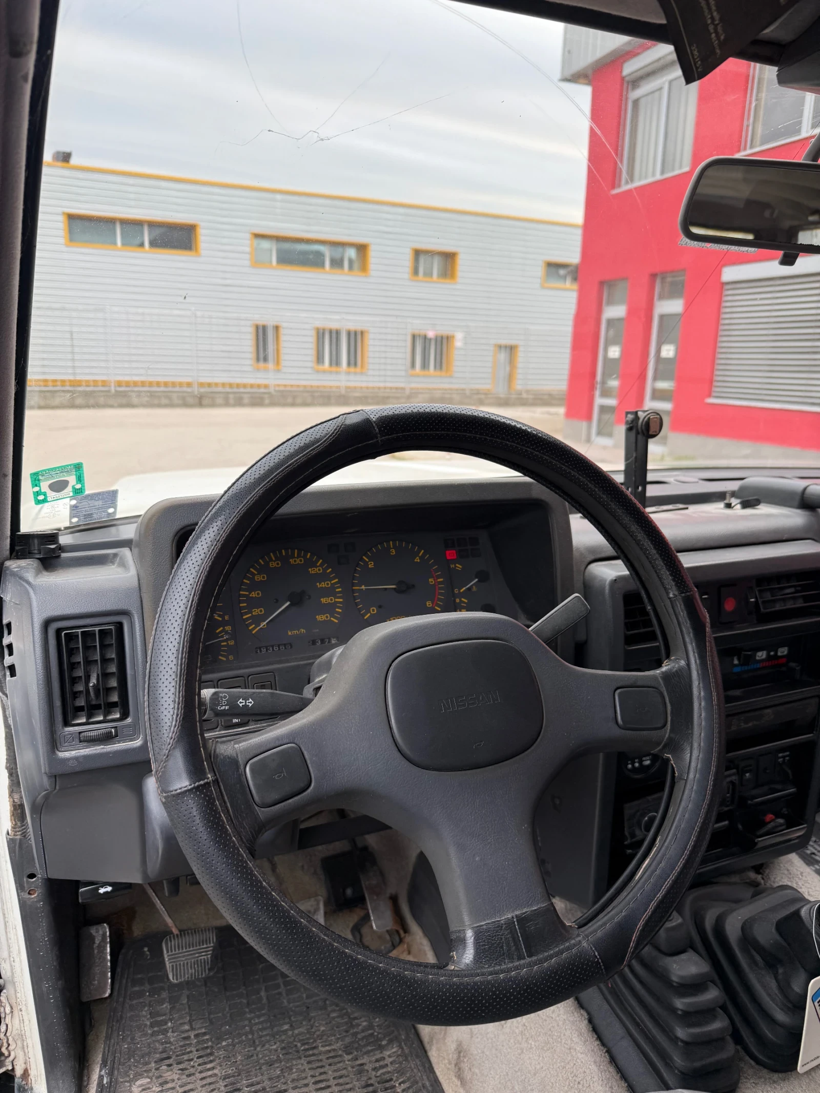 Nissan Patrol Y60 2.8, снимка 12 - Автомобили и джипове - 54140615