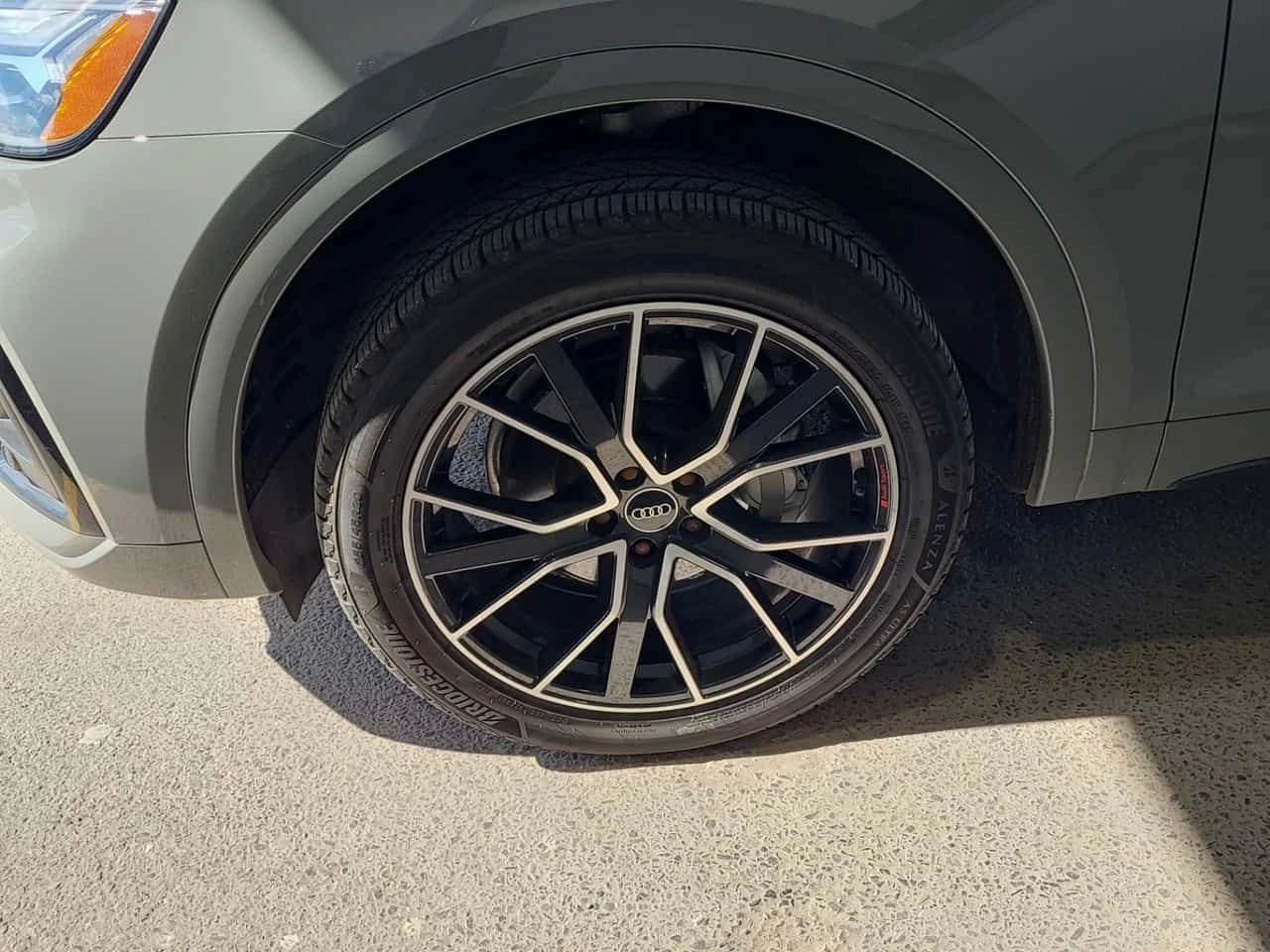 Audi Q5 PROGRESSIV  CARFAX, снимка 6 - Автомобили и джипове - 54700116