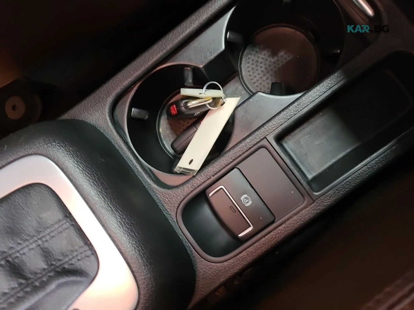 VW Tiguan * AвтоКредит * (ЦЕНА ДО БГ), снимка 17 - Автомобили и джипове - 54826285