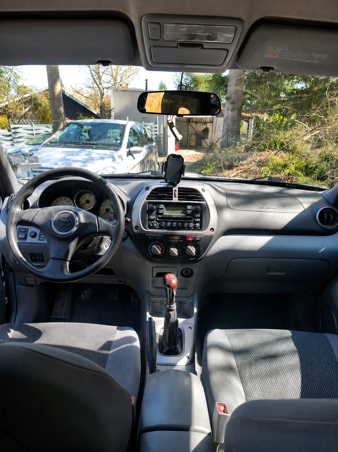 Toyota Rav4 2.0 D4D, снимка 14 - Автомобили и джипове - 55187863