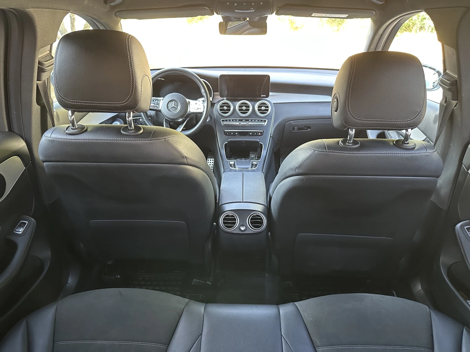 Mercedes-Benz GLC 220, снимка 6 - Автомобили и джипове - 55590425
