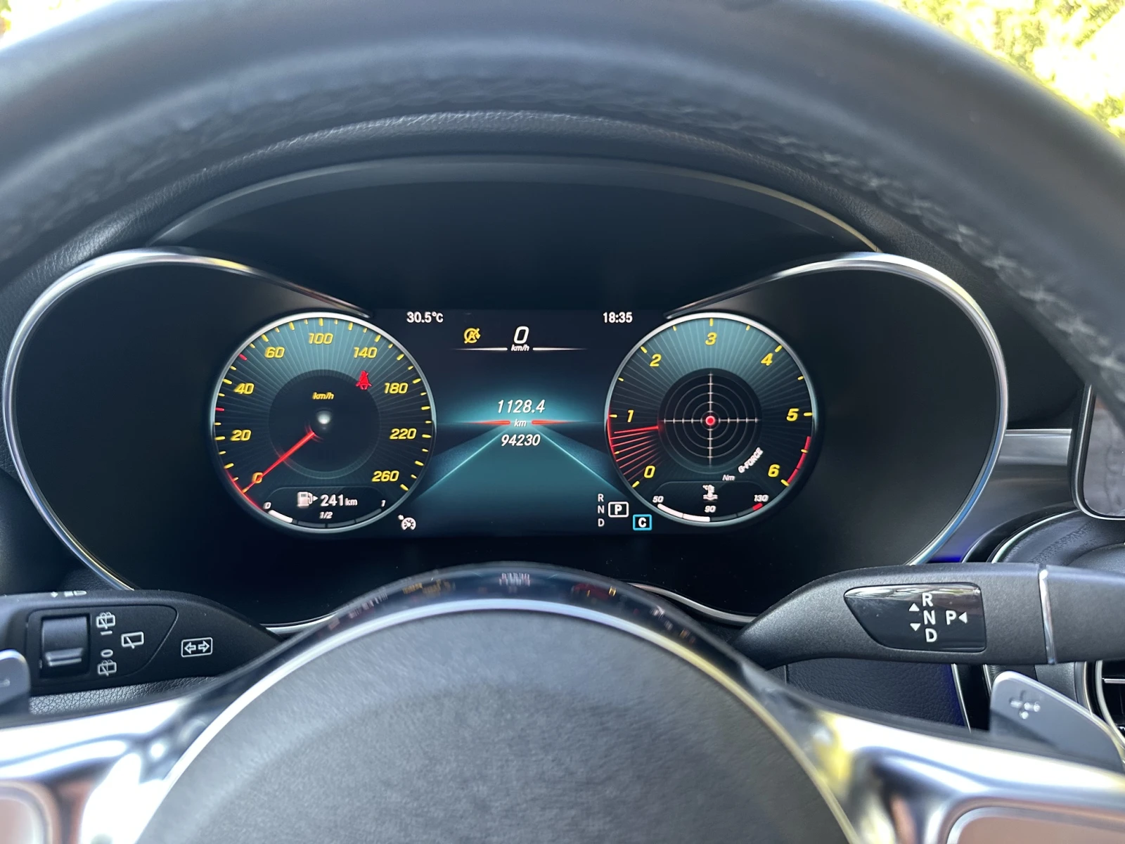 Mercedes-Benz GLC 220, снимка 7 - Автомобили и джипове - 55590425