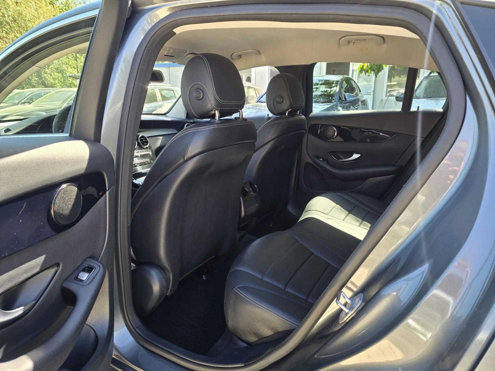 Mercedes-Benz GLC 250 D 204к.с Coupe Sport 4MATIC , снимка 11 - Автомобили и джипове - 55988011