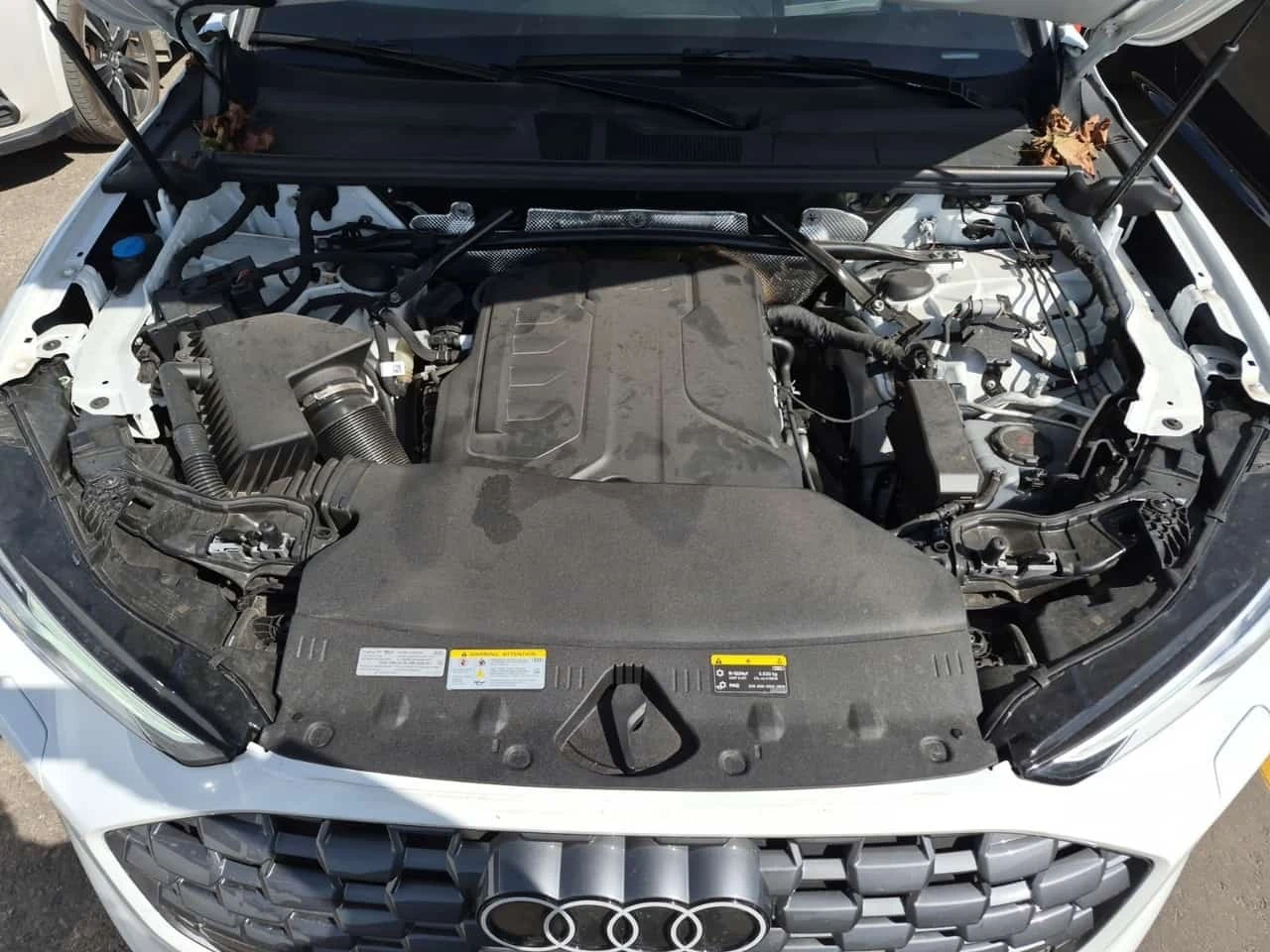 Audi Q5 * PROGRESSIV * CARFAX * ОПЦИЯ ЗА ФИНАНСИРАНЕ, снимка 17 - Автомобили и джипове - 56208920