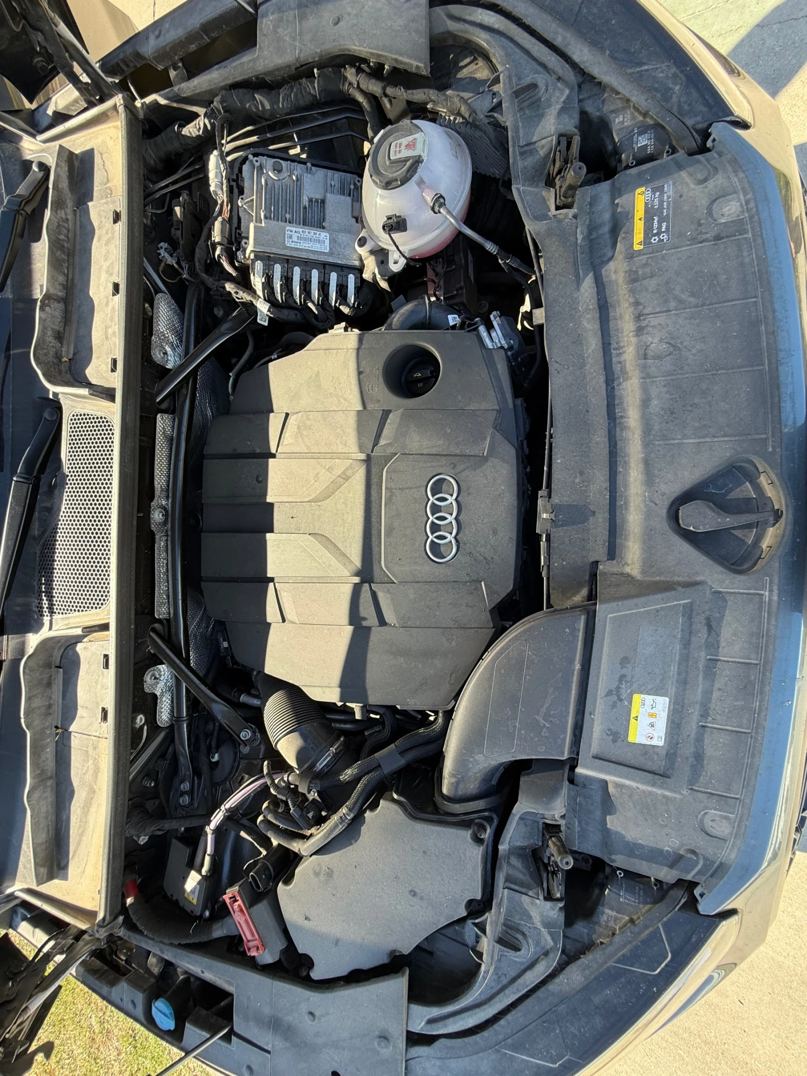 Audi Q5, снимка 15 - Автомобили и джипове - 56402500