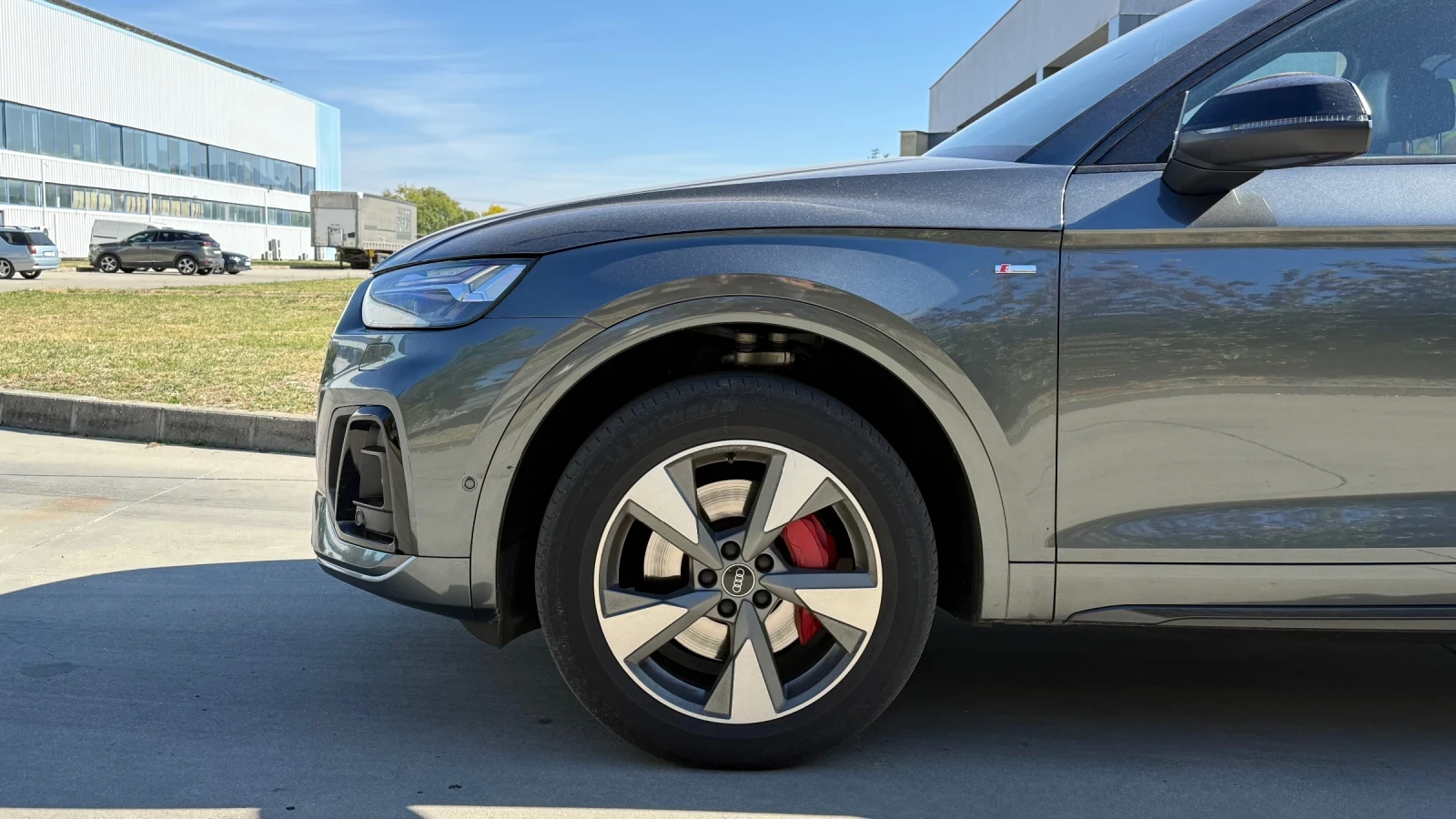 Audi Q5, снимка 3 - Автомобили и джипове - 56402500