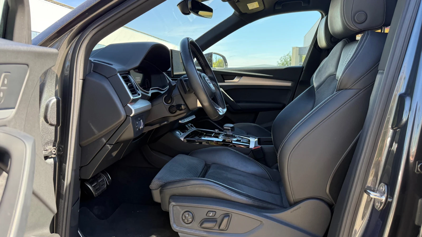Audi Q5, снимка 10 - Автомобили и джипове - 56402500