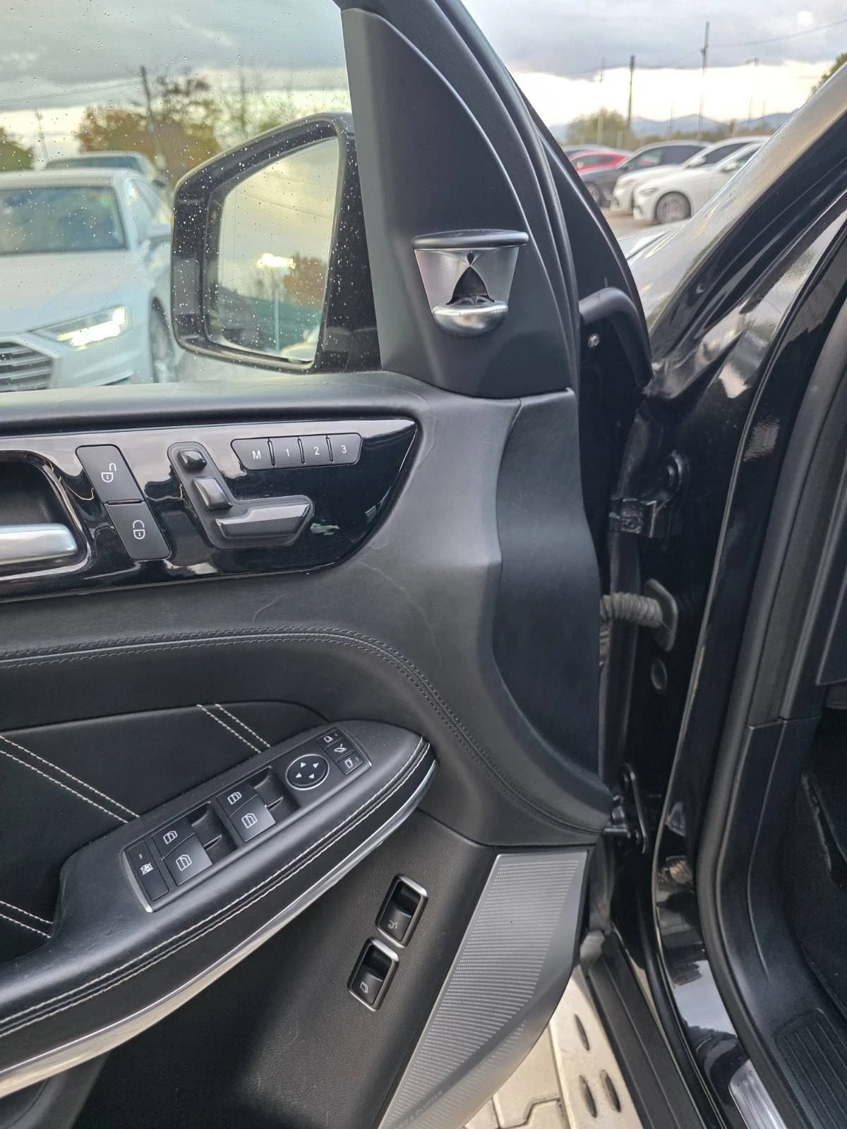 Mercedes-Benz GL 63 AMG, снимка 12 - Автомобили и джипове - 56691503