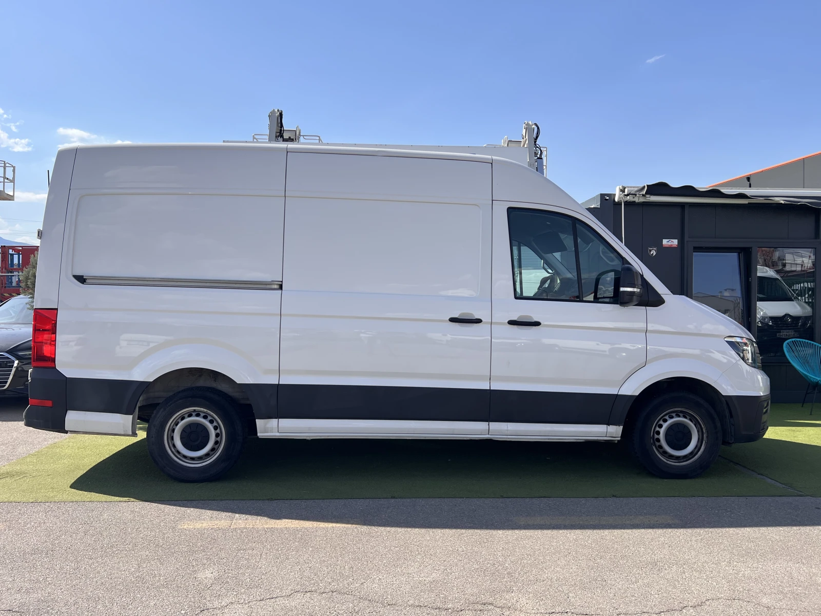 VW Crafter Startline/2.0TDI/140K.C./6MT - изображение 5