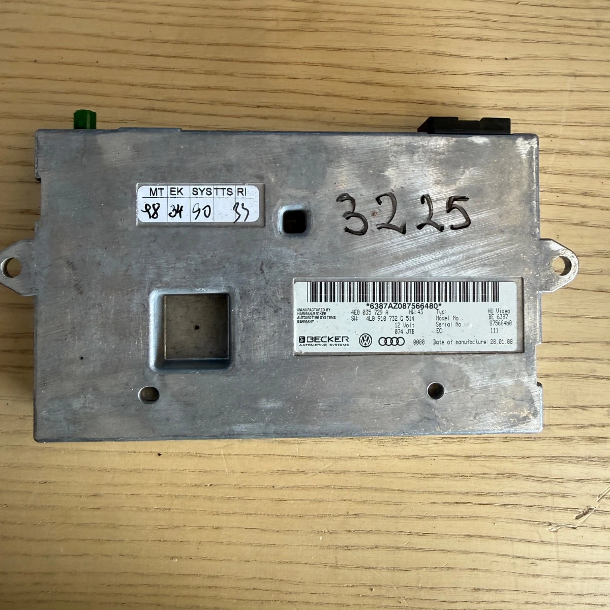 Модул MMI 2G за Audi Q7 4E0035729A 4L0910732G-3225