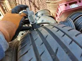 Гуми Летни 205/45R17, снимка 4