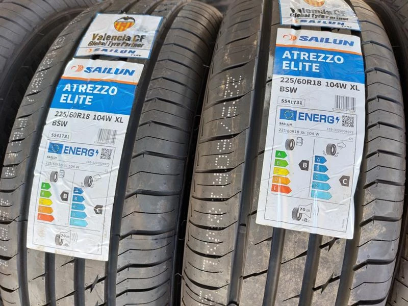 Гуми Летни 225/60R18, снимка 2 - Гуми и джанти - 36789688