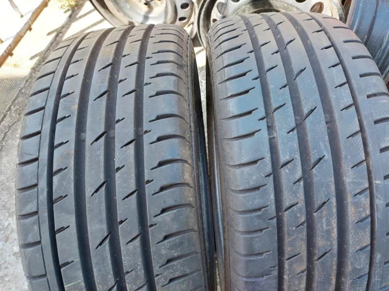 Гуми Летни 205/45R17, снимка 3 - Гуми и джанти - 36801585