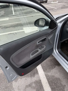 Seat Ibiza 1.4i, снимка 6