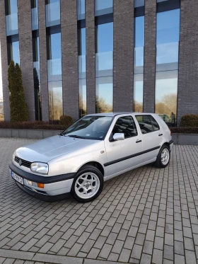 VW Golf 1.6 УНИКАТ 80 Хил км.НОВ! , оригинална боя , УНИКА, снимка 4