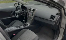 Toyota Auris 2.2, снимка 2