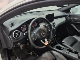 Mercedes-Benz CLA 250 / PANO / PAMETI / PODGREVI / CARFAX, снимка 10
