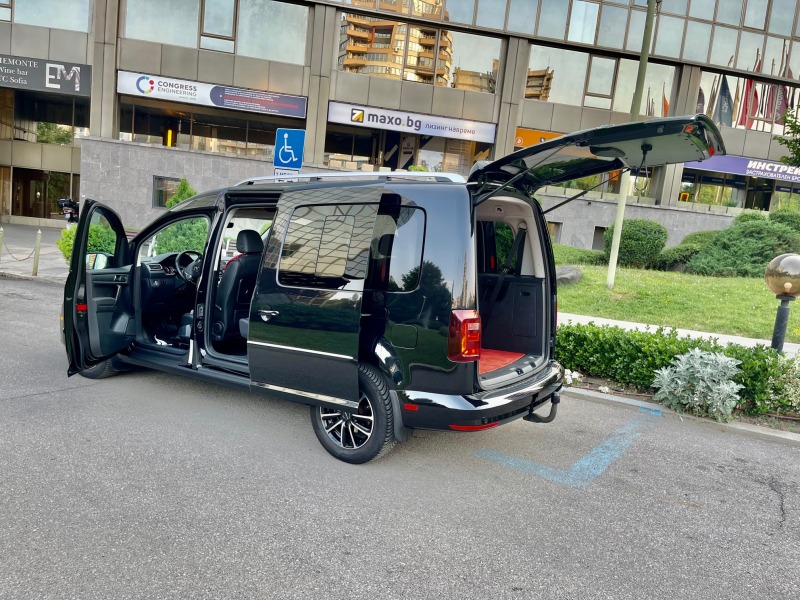VW Caddy Maxi 4* 4