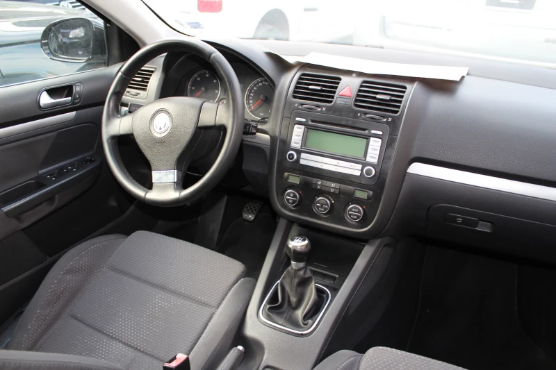 VW Golf 2.0 ТДИ РЕГИСТРИРАН, снимка 10 - Автомобили и джипове - 47403409