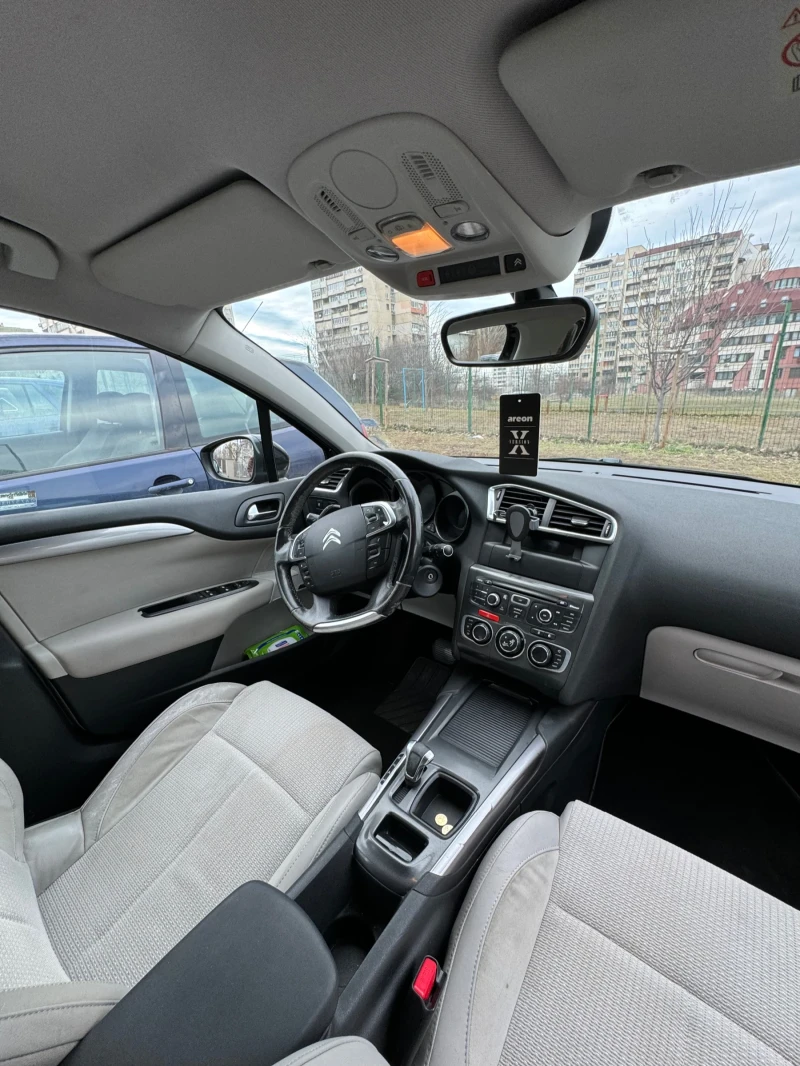 Citroen C4 exclusive, снимка 6 - Автомобили и джипове - 48833687