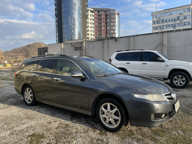 Honda Accord бензин/газ, снимка 3 - Автомобили и джипове - 49348595