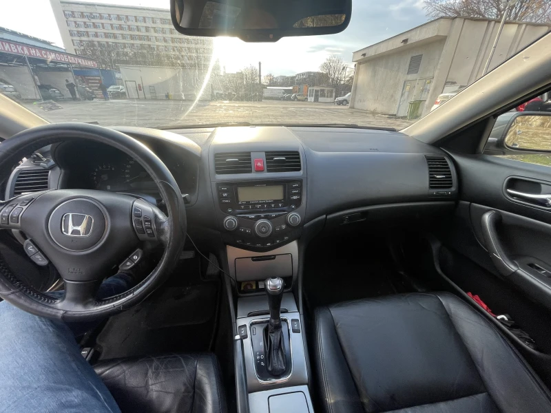 Honda Accord бензин/газ, снимка 12 - Автомобили и джипове - 49348595