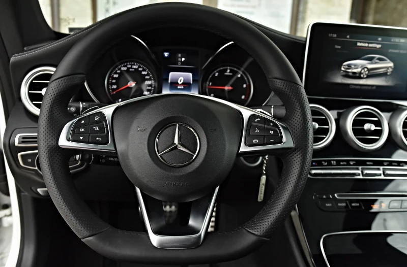 Mercedes-Benz C 220 AMG* 9G-tronic* Panorama* ILS, снимка 10 - Автомобили и джипове - 52568010