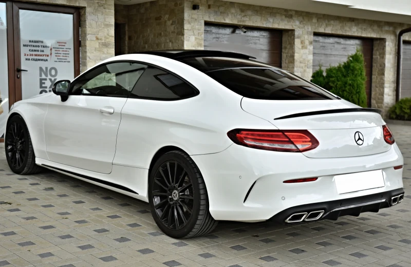 Mercedes-Benz C 220 AMG* 9G-tronic* Panorama* ILS, снимка 4 - Автомобили и джипове - 52568010