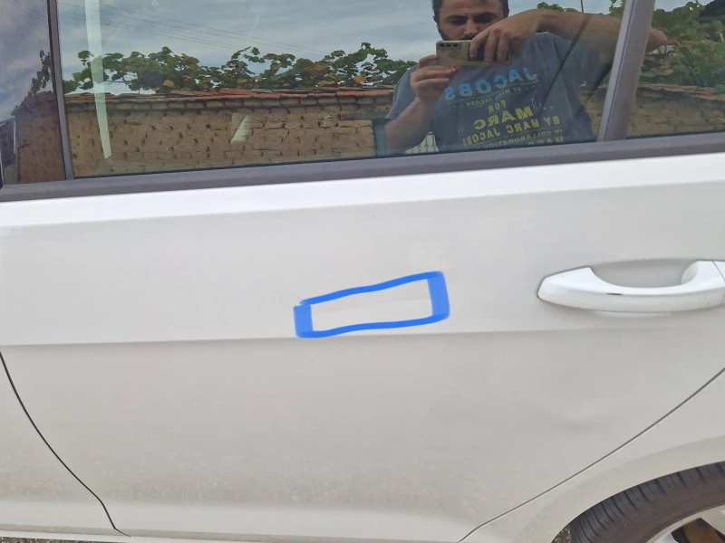 VW Golf, снимка 3 - Автомобили и джипове - 52701335