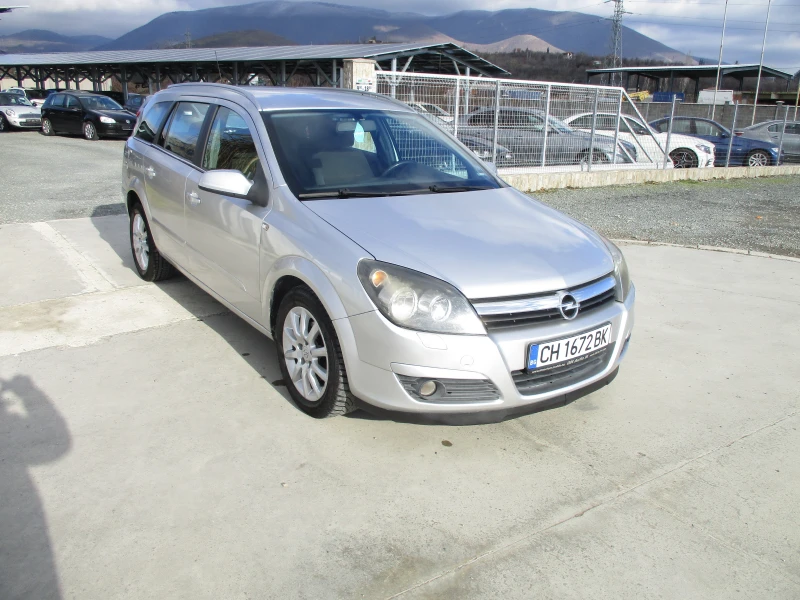 Opel Astra 1.7/ДИЗЕЛ/101кс./6-СКОРОСТИ/КАТО НОВА, снимка 2 - Автомобили и джипове - 52912704